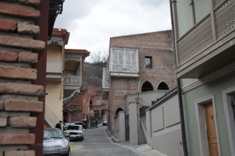 Inside a celebrity house, Tbilisi Edition: Ia Parulava's million-dollar mansion geotv.ge
